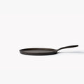 Side profile of the Field round cast iron griddle, showing its low rim thumbnail
